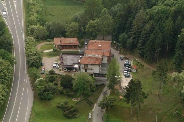Albergo Il Castellino Boario Terme 外观 照片