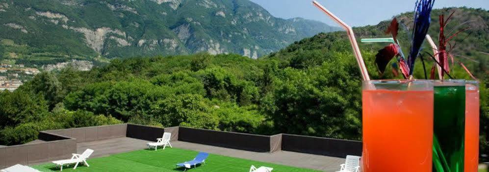 Albergo Il Castellino Boario Terme 外观 照片